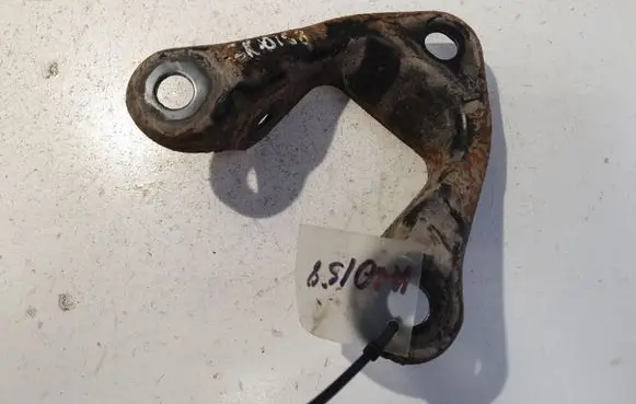 Opel Zafira A Bracket in trunk/boot 