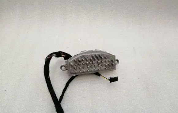 Mercedes-Benz GLS X166 Heater blower motor/fan resistor A1669064001