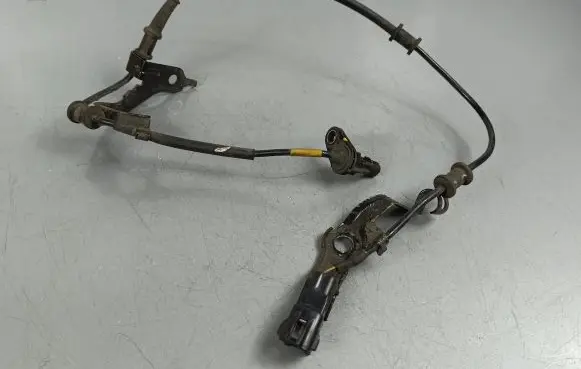 KIA Sorento ABS rear brake sensor 95681C5000