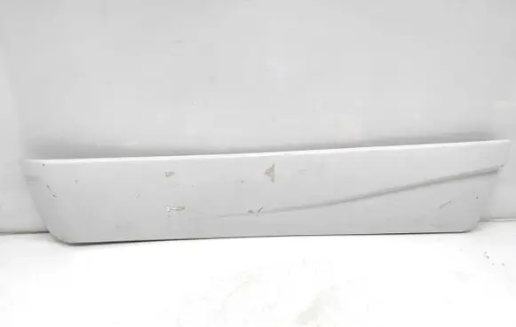 Mitsubishi Montero Front door trim (molding) 