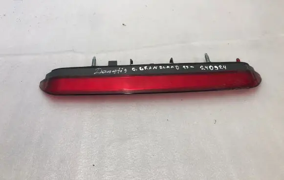 Opel Grandland X Third/center stoplight 9811951080