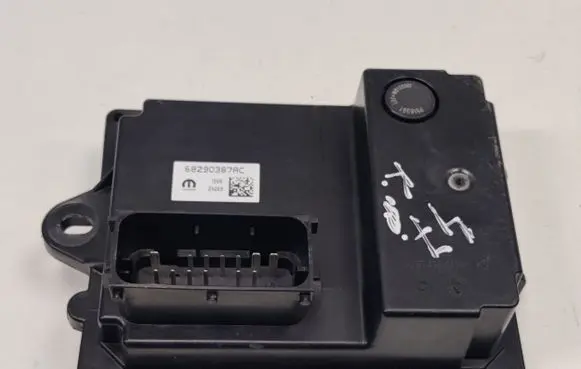 Ram 1500 Other control units/modules 68290387AC
