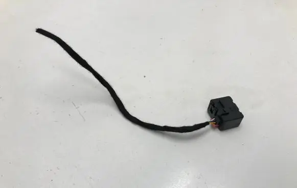 Tesla Model Y Other devices 168190400A