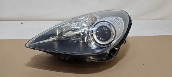 Mercedes-Benz SLK AMG R172 Headlight/headlamp A1718202561