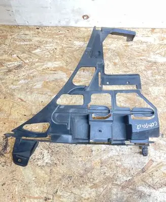 BMW 3 E46 Rear bumper mounting bracket 8252820 51128252820