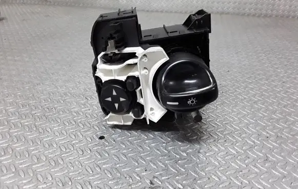 Mercedes-Benz C W203 Light switch