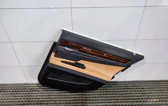 BMW 7 F01 F02 F03 F04 Coupe rear side trim panel 