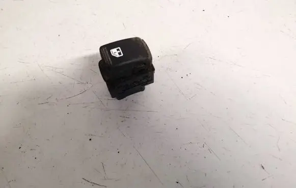 Hyundai Tucson JM Electric window control switch