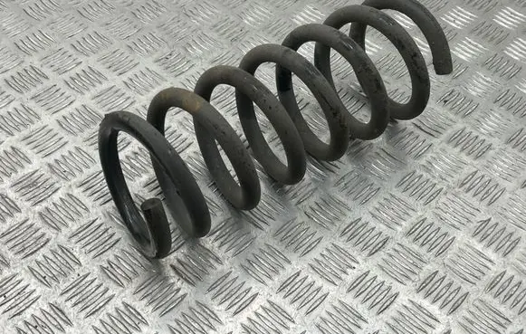 Ford Mondeo MK V Rear coil spring 