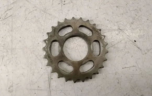 Volkswagen Touareg I Timing chain sprocket 057109116 057109116J