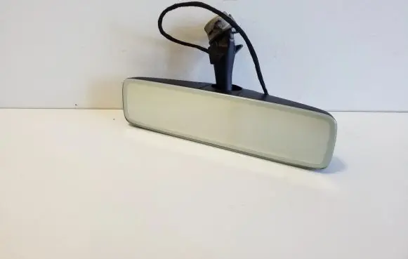 Rear view mirror (interior)