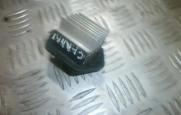 Toyota Camry Heater blower motor/fan resistor w39c08