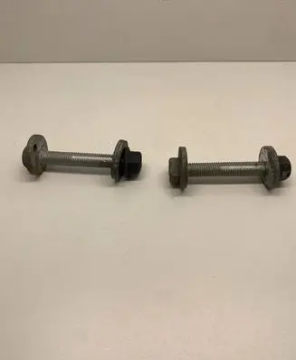 Chevrolet Traverse II Rear suspension camber bolt 11547214