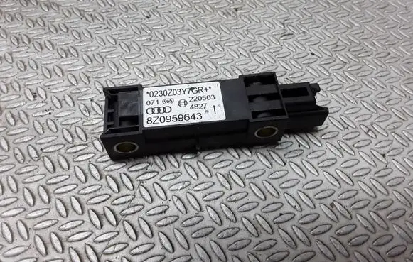 Audi A2 Airbag deployment crash/impact sensor 8Z0959643