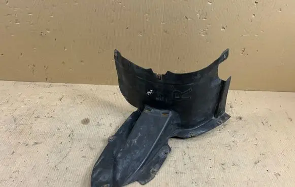 Volkswagen PASSAT B6 Front wheel arch liner splash guards 3C0805912A