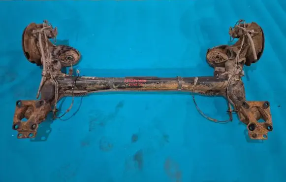 Peugeot Partner Rear axle beam 5148T7