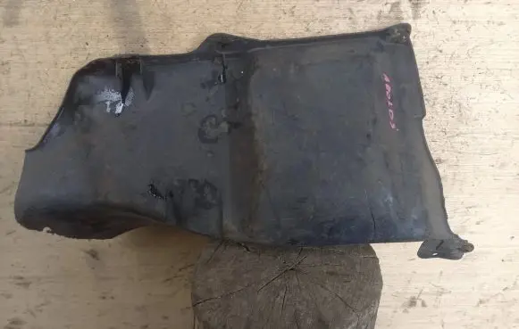 Audi A3 S3 8L Engine splash shield/under tray 1J0825246