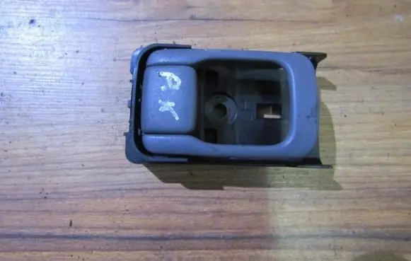 Nissan Micra Front door interior handle