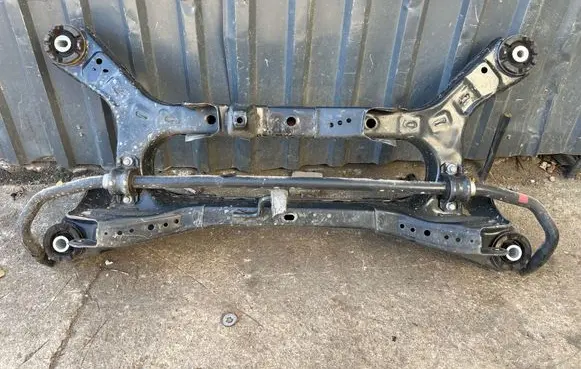 Lexus ES 300h (7th Gen) Rear subframe 