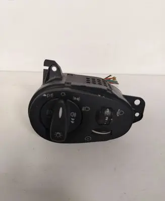 Ford Focus Light switch 498610 8A6GF30