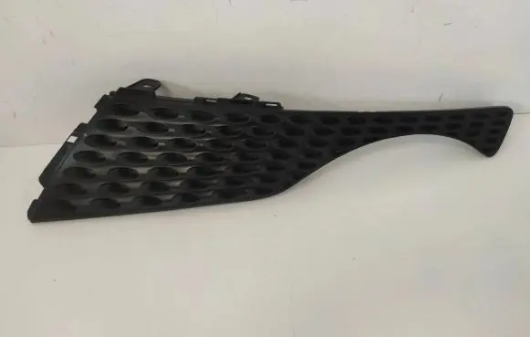 Front bumper lower grill