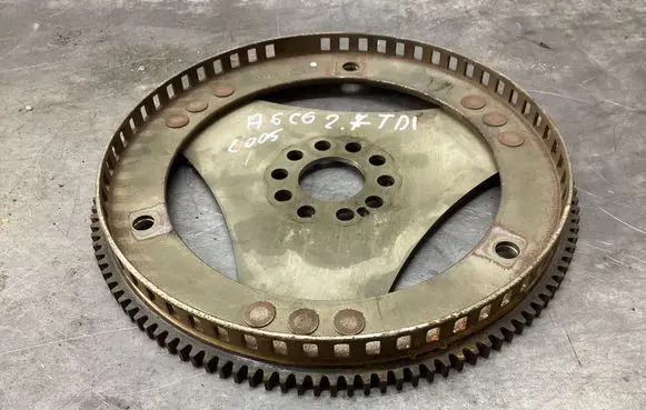 Audi A6 S6 C6 4F Flywheel 059105323AG