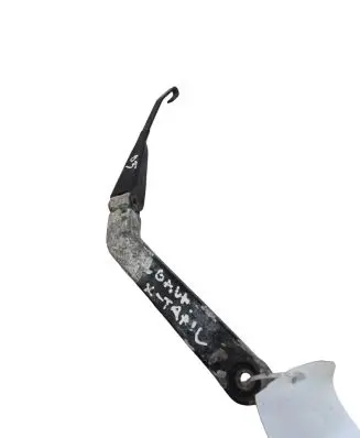 Nissan X-Trail T30 Rear wiper blade arm