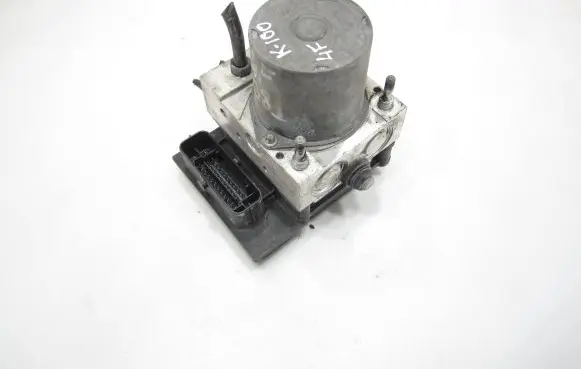 Audi A6 S6 C6 4F ABS Pump 4F0614517A 4F0910517E
