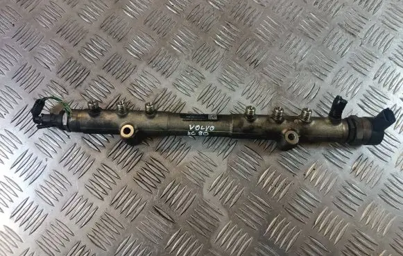 Volvo XC90 Fuel main line pipe 30757146 005729L2 0445215023