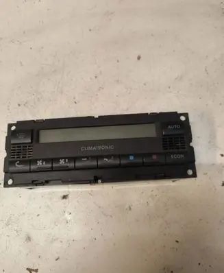 Skoda Octavia Mk1 (1U) Climate control unit