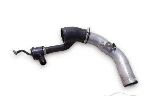 Audi A6 Allroad C5 Turbo air intake inlet pipe/hose 078133610C