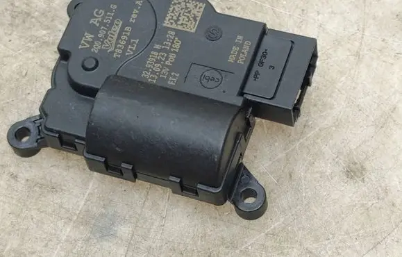 Audi A3 8Y Air flap motor/actuator 2Q0907511G 3293918M T83691B