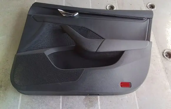 Skoda Octavia Mk4 Front door card panel trim 5E4867012 5E4867014 5E4867014A
