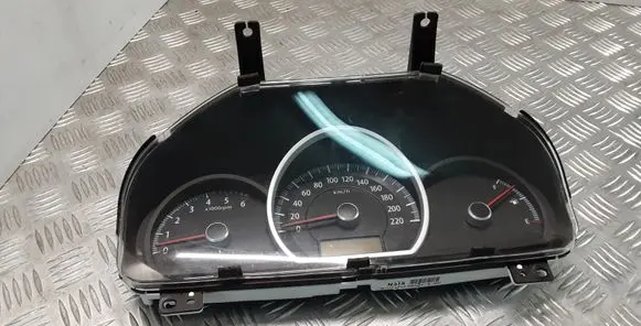 KIA Sportage Speedometer (instrument cluster) 940130Z150