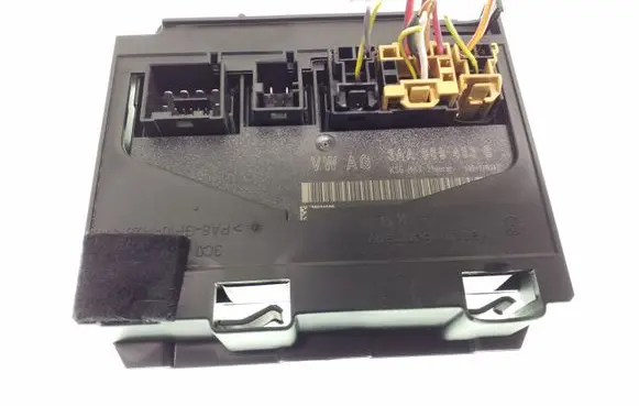 Volkswagen PASSAT CC Comfort/convenience module 3AA959433B