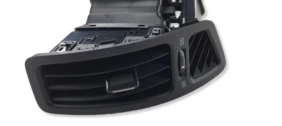 KIA Ceed Dashboard side air vent grill/cover trim 
