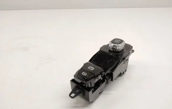 Volvo V60 Engine start stop button switch 31481452