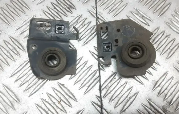 Toyota Previa (XR30, XR40) II Radiator mount bracket