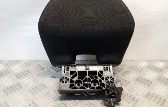 Volvo V40 Rear seat headrest 