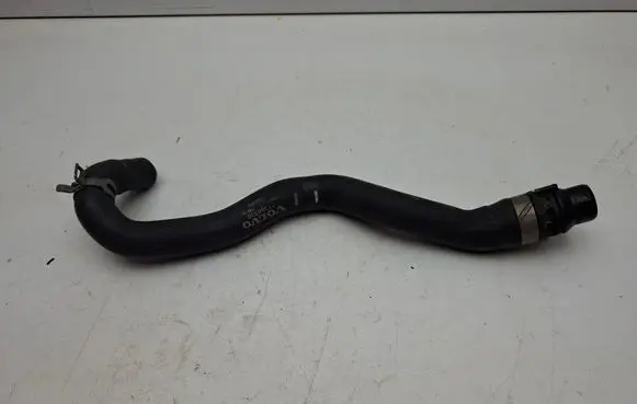 Volvo V60 Engine coolant pipe/hose 31368536