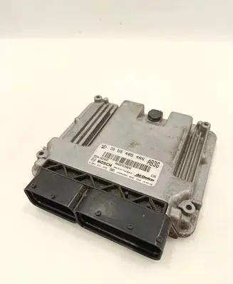 Opel Zafira C Engine control unit/module 55485466 55579447 1039S62891