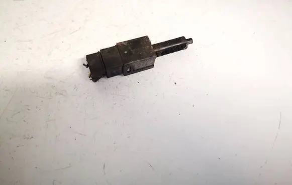 Nissan Note (E11) Brake pedal sensor switch