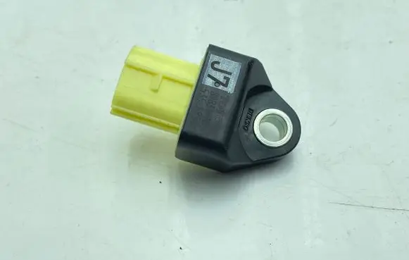 Toyota Prius Prime Airbag deployment crash/impact sensor 8983128040