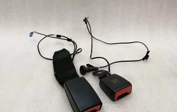 Porsche Taycan 9J1 Rear seatbelt buckle 9J1857754B