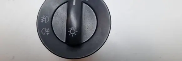 Volkswagen Polo Light switch 6Q0941531Q