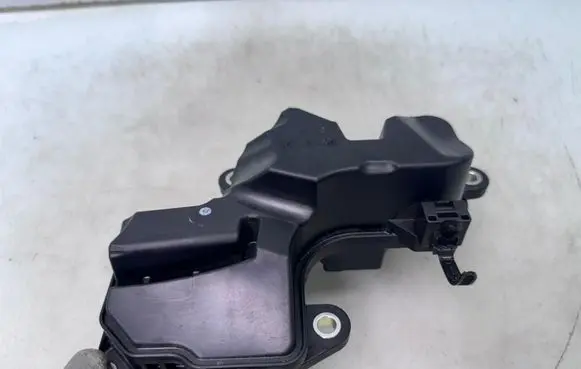 Mazda 2 Breather/breather pipe/hose 