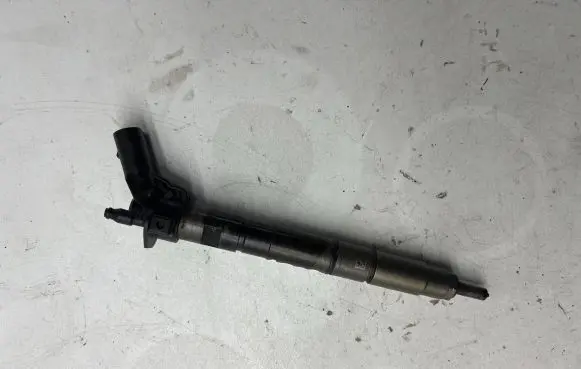 Audi A6 S6 C6 4F Fuel injector 059130277aj 08040803810 0445115054