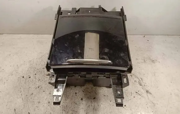 Opel Insignia B Cup holder 39080460 551186240 3009983100