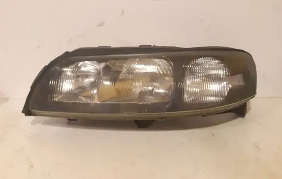 Volvo V70 Headlight/headlamp 8662919 89006878