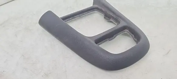 Opel Zafira C Gear shifter surround trim plastic 20892641